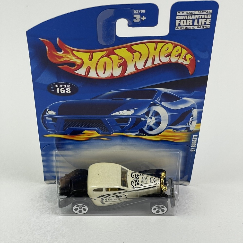 Hot Wheels 1937 Bugatti 2001 Edition Pearl White New Diecast 163 Double Tampo - Picture 3 of 6